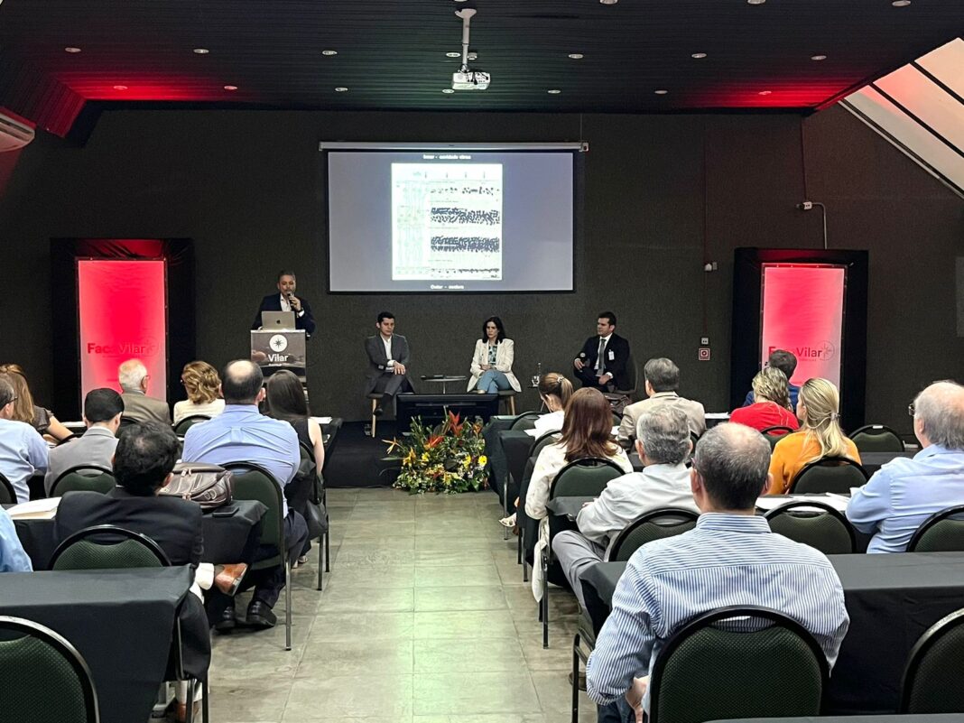 Técnicas e novas tecnologias são abordadas em Simpósio sobre catarata