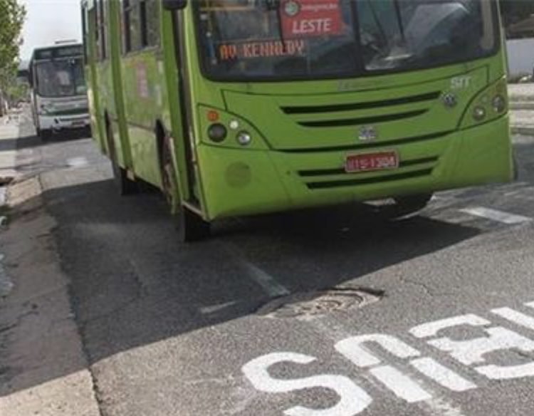 Prefeitura de Teresina autoriza motoristas de aplicativo a usar faixas exclusivas de ônibus