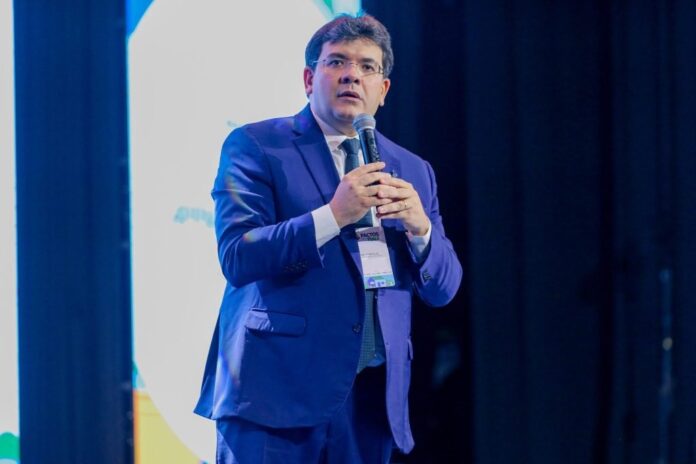 governador-rafael-fonteles-1-2048x1366-1-1024x683-1