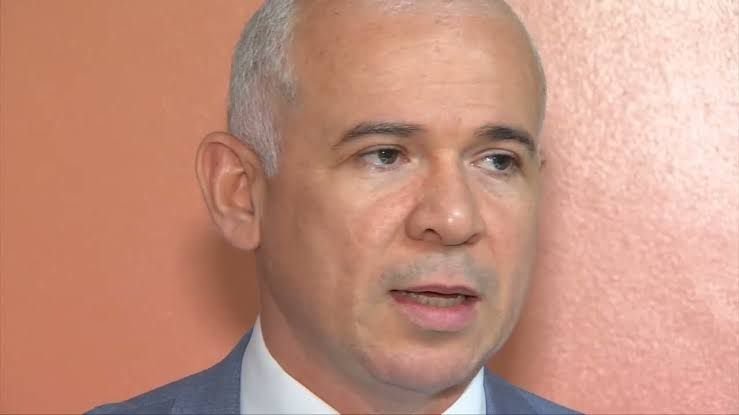 Deputado Tiago Vasconcelos sofre acidente de carro ao colidir com animal na BR-343 em Campo Maior