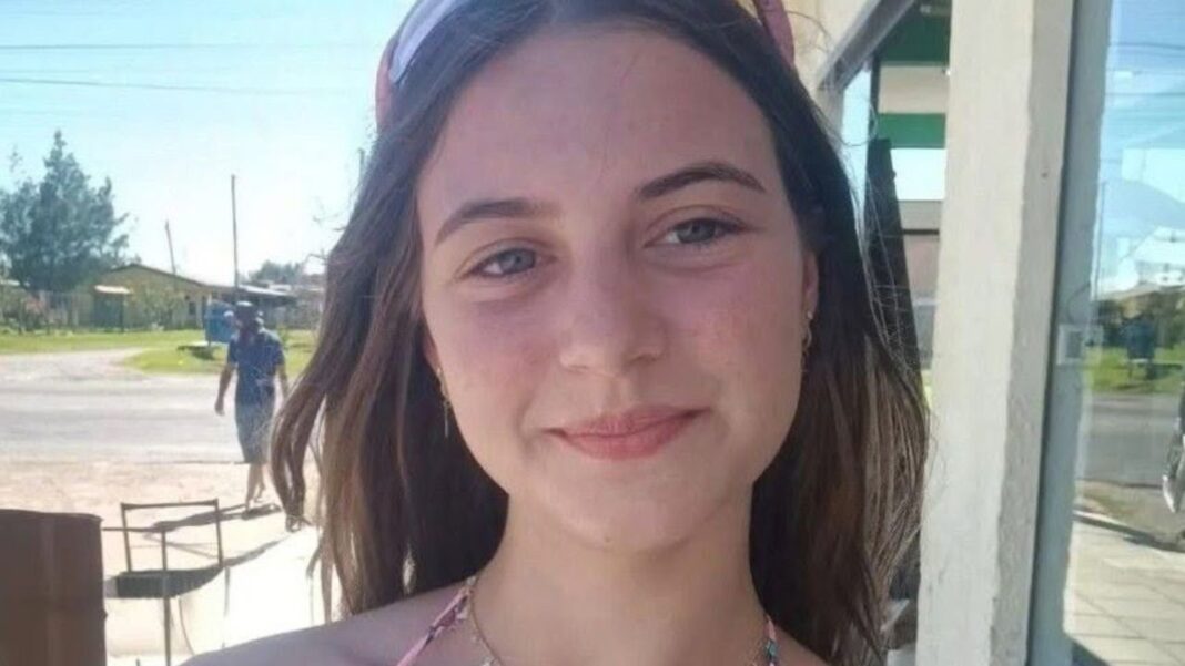 Ex-padrasto é preso suspeito de matar adolescente de 14 anos Ex-padrasto é preso suspeito de matar adolescente de 14 anos