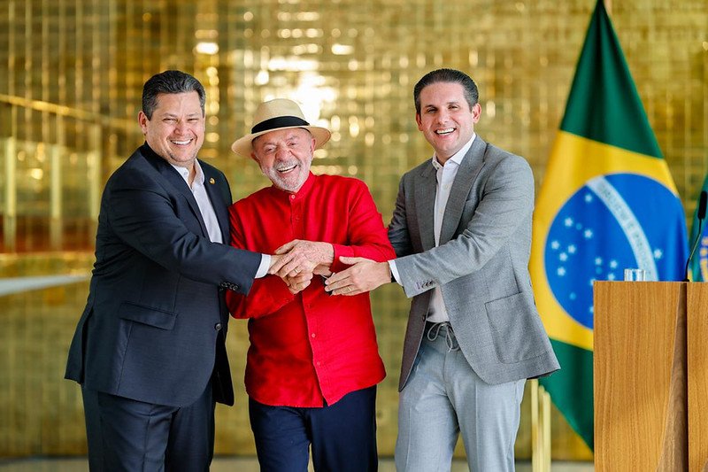 Lula fecha acordo para votar 6×1, taxa das blusinhas e terras raras Lula fecha acordo para votar 6×1, taxa das blusinhas e terras raras