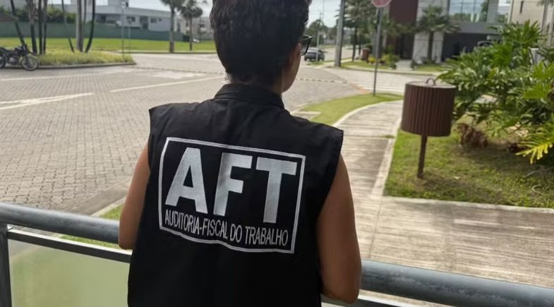Piauiense de 62 anos resgatada de trabalho análogo à escravidão deixa casa de empregadores Piauiense de 62 anos resgatada de trabalho análogo à escravidão deixa casa de empregadores