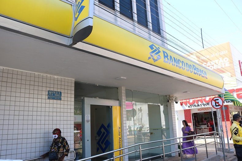 Bancários fazem paralisação de 24 horas nesta quinta-feira em todo o país Bancários fazem paralisação de 24 horas nesta quinta-feira em todo o país