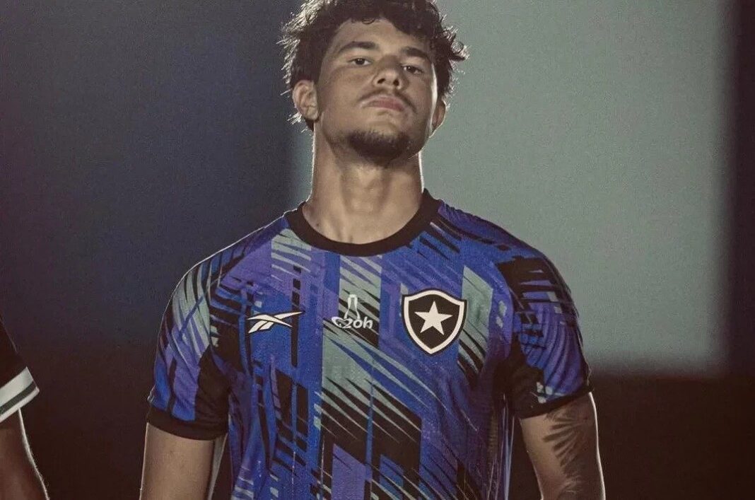 Bruno Samudio é afastado do Sub-17 do Botafogo por questões disciplinares Bruno Samudio é afastado do Sub-17 do Botafogo por questões disciplinares