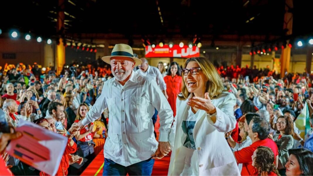 Lula diz que não quer voto de homens que agridem mulheres durante convenção de candidatura Lula diz que não quer voto de homens que agridem mulheres durante convenção de candidatura