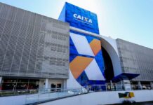 Bancários da Caixa entram em greve e parte dos funcionários do BB também paralisa