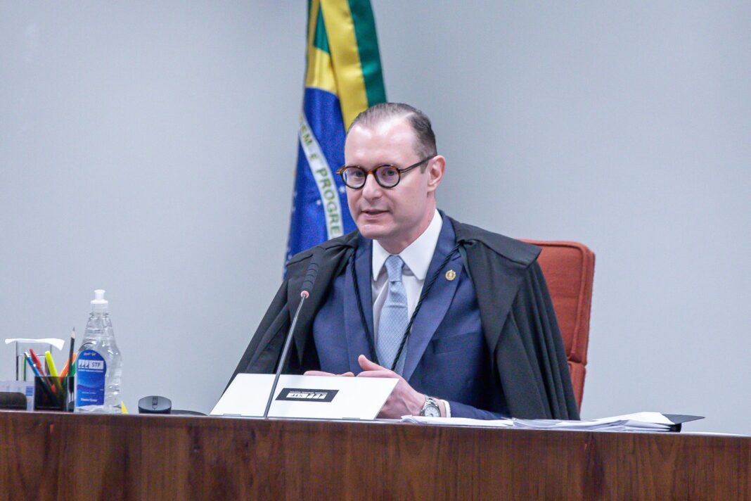 Projeto na Alepi propõe título de Cidadania Piauiense ao ministro Cristiano Zanin Projeto na Alepi propõe título de Cidadania Piauiense ao ministro Cristiano Zanin