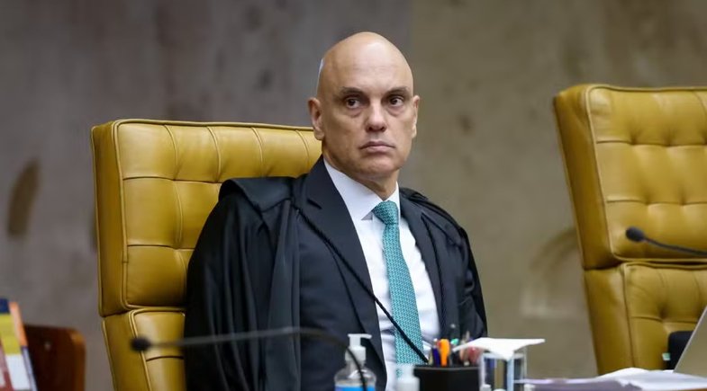 Moraes nega favorecimento a Vorcaro e chama investigação de ilegal Moraes nega favorecimento a Vorcaro e chama investigação de ilegal
