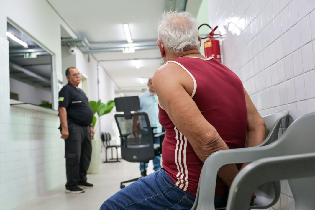 Idoso é preso em Teresina suspeito de estupro de vulnerável e tinha mandados em SP Idoso é preso em Teresina suspeito de estupro de vulnerável e tinha mandados em SP